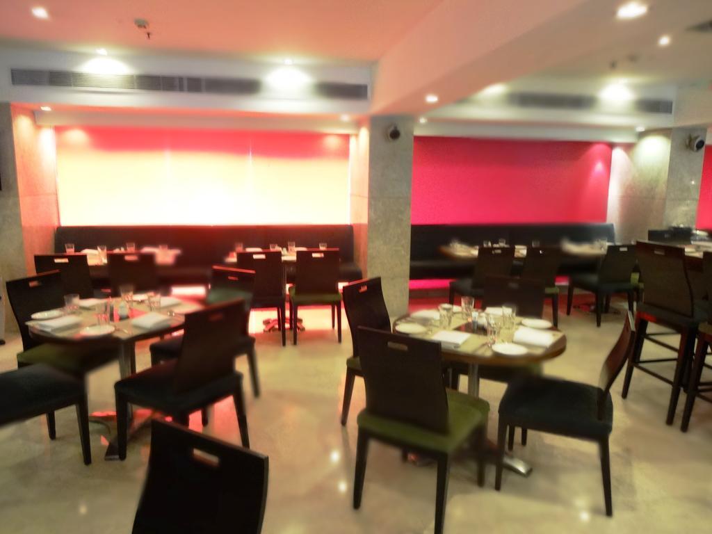 Royal Orchid Central Bangalore, Mg Road Esterno foto