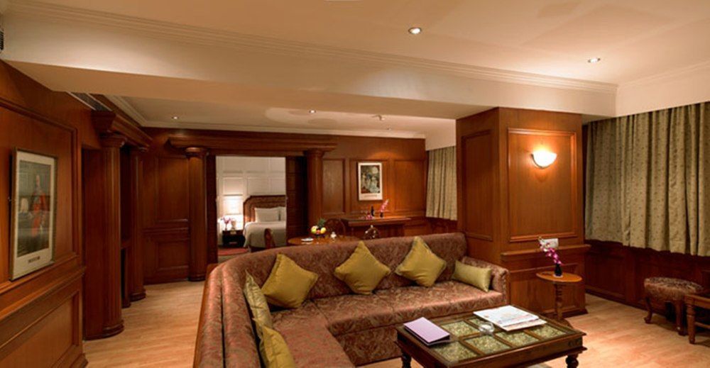 Royal Orchid Central Bangalore, Mg Road Esterno foto